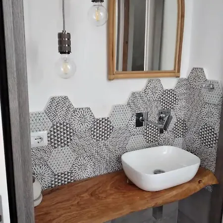 Camilla בית נופש צ'פאלו